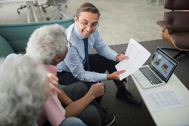 Insurance Advisor